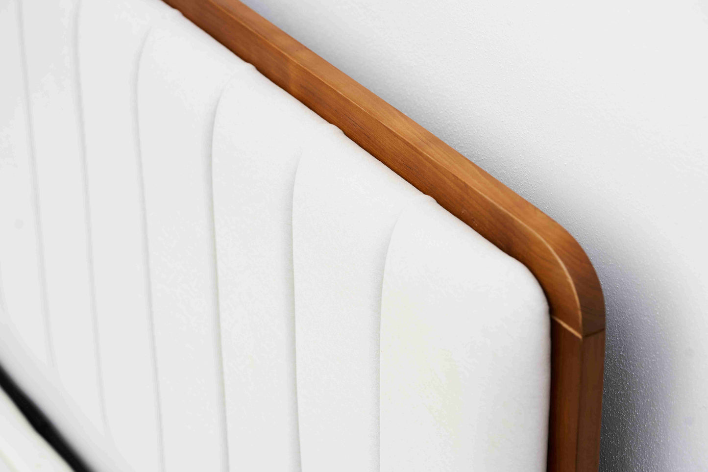 Teak Bedframe - ELOWYN