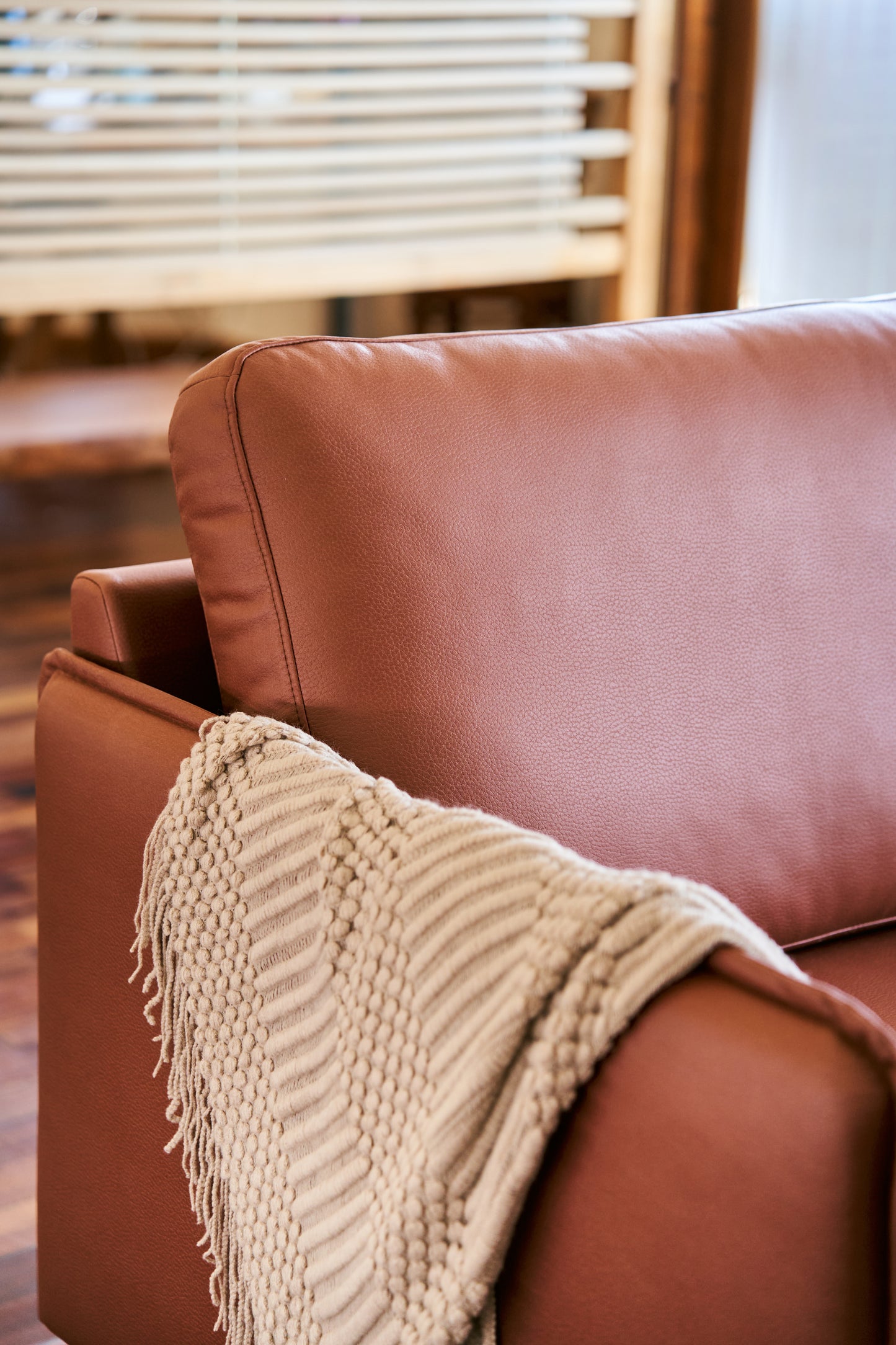 Teak Sofa - UTANO