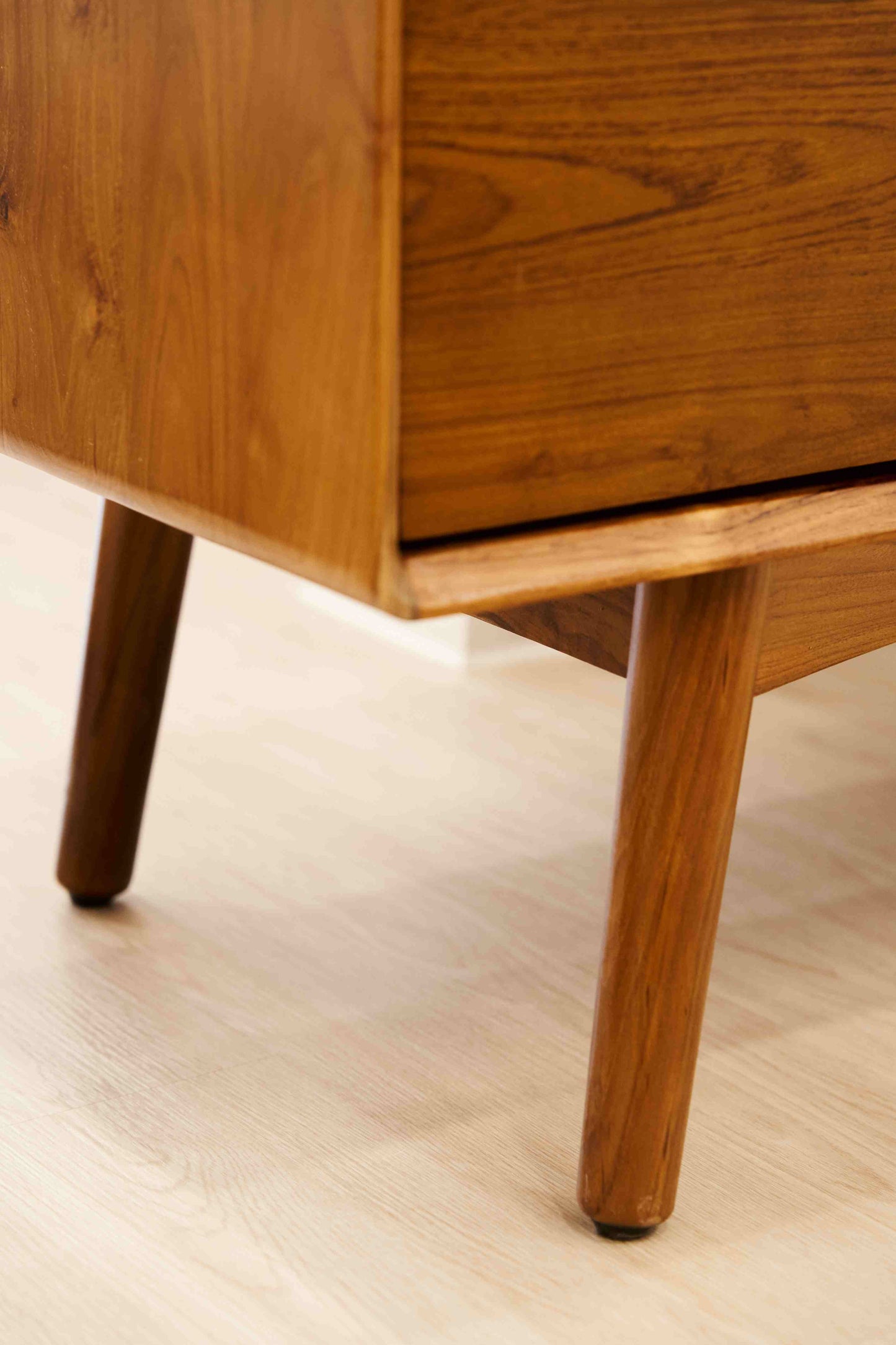 Teak Cabinet - SOUTA