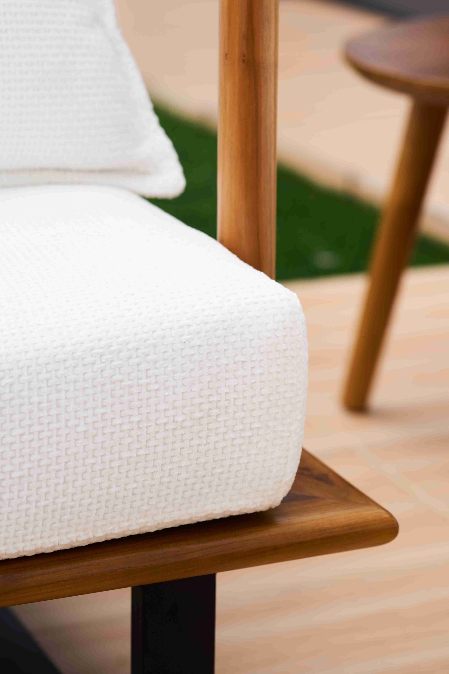 Teak Sofa - TAIYO